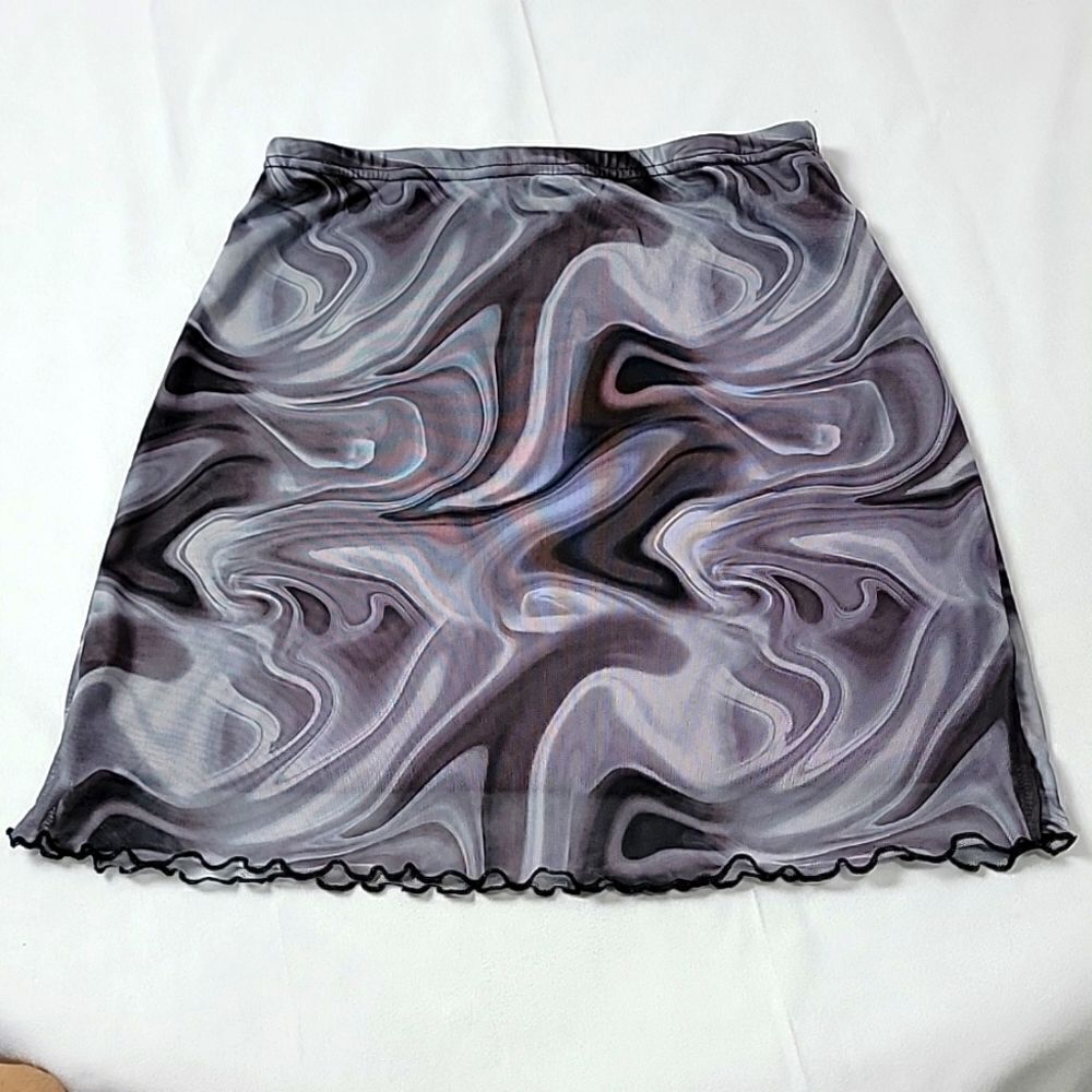 🖤5/$20🖤 SHEIN.. 90's style skirt..